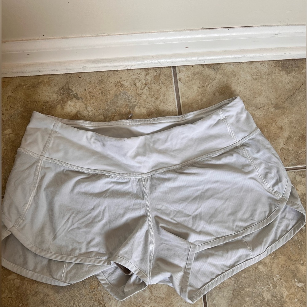 Lululemon shorts, white - Picture 4 of 5